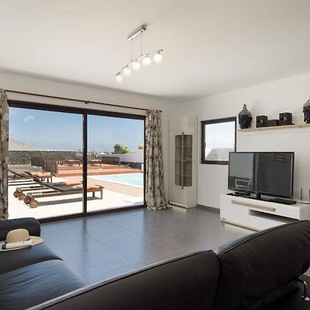 Villa Chinamar By Villa Plus Playa Blanca  Eksteriør bilde