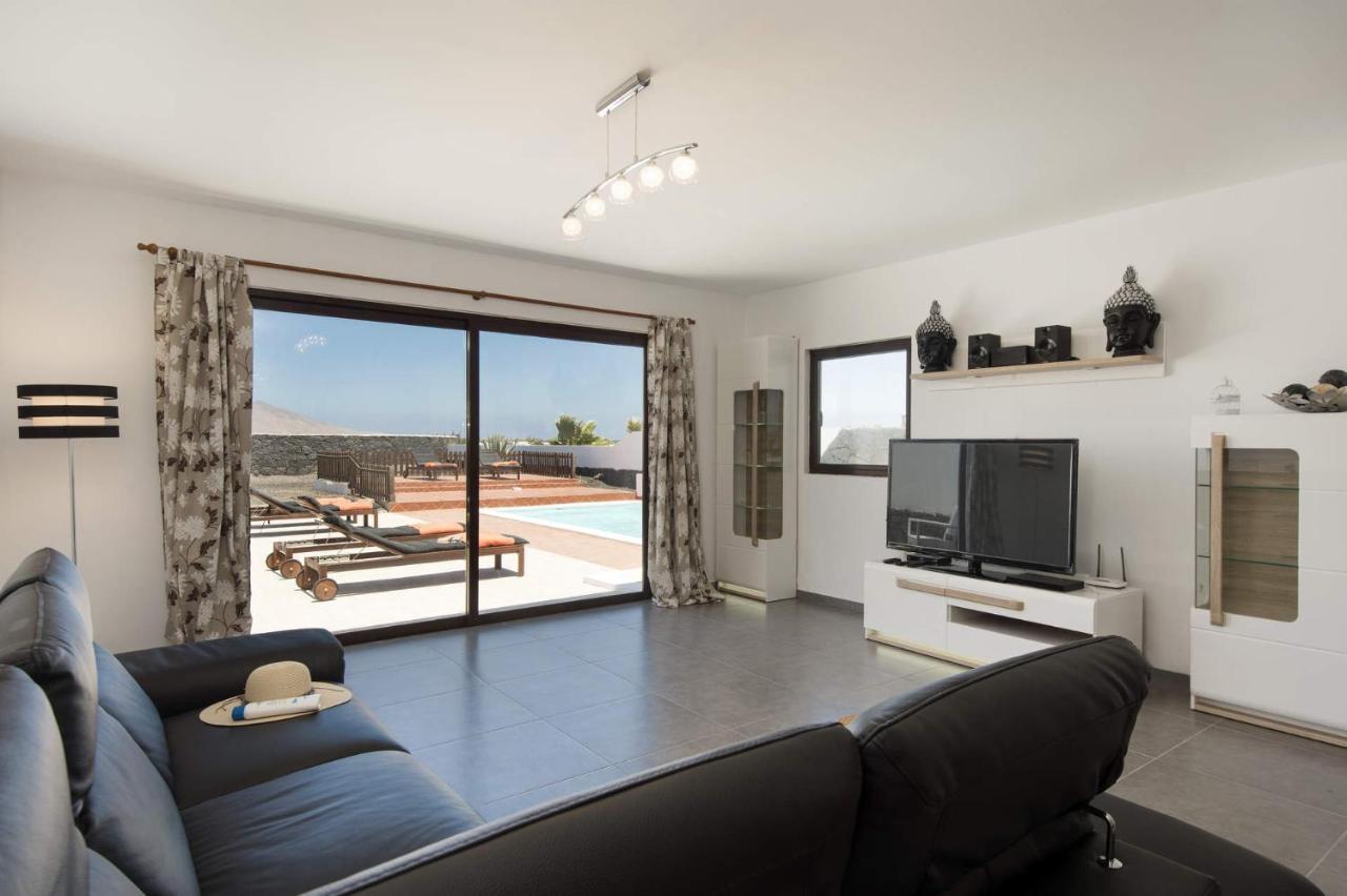 Villa Chinamar By Villa Plus Playa Blanca  Eksteriør bilde